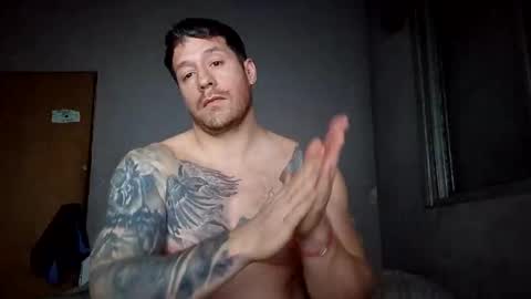 biggeboyy online show from April 22, 2:03 am