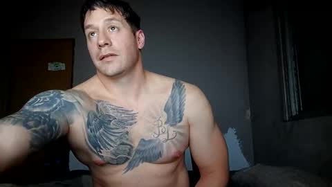 biggeboyy online show from April 24, 3:09 am