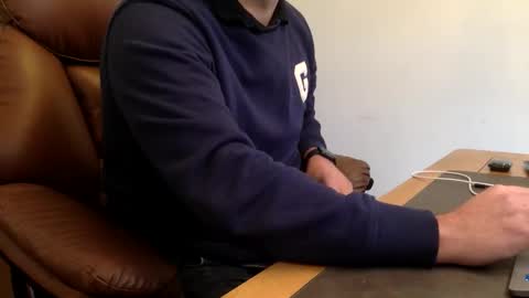 Snapshot of biggestjack1 chatting on April 21, 10:10 am TheBiggestJack online show from April 21, 10:10 am