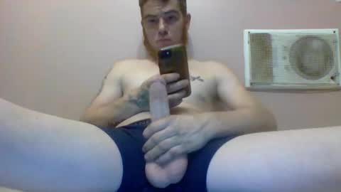 biggingerdick04 online show from November 17, 12:27 am