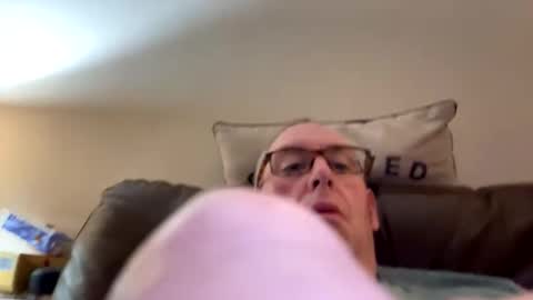 biggloves4bighands online show from November 9, 11:58 pm