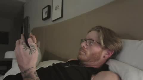 Snapshot of bigguy4funtime chatting on October 13, 5:40 am bigguy4funtime online show from October 13, 5:40 am