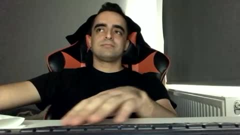 Snapshot of bighead3dcock chatting on January 23, 10:54 am bighead3dcock online show from January 23, 10:54 am