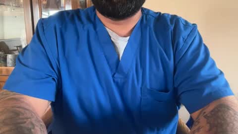 Snapshot of bigheadaddy90 chatting on February 10, 10:47 pm Daniel Noelia online show from February 10, 10:47 pm