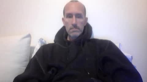 Snapshot of bighugemouthful chatting on October 28, 2:26 am Chaz online show from October 28, 2:26 am