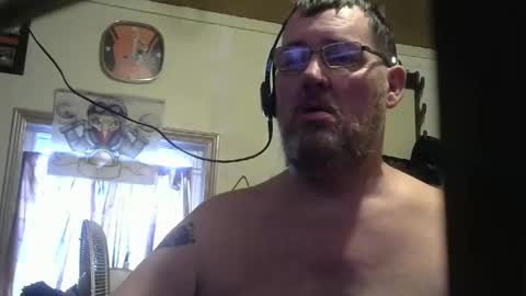 Snapshot of bigjohn41000 chatting on March 8, 10:02 pm bigjohn41000 online show from March 8, 10:02 pm