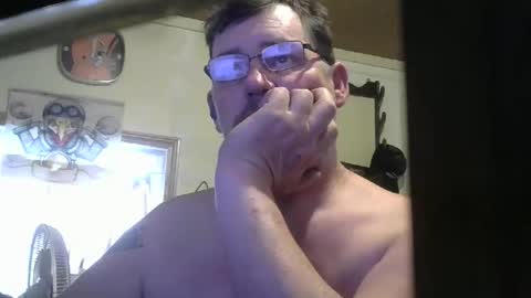 Snapshot of bigjohn41000 chatting on April 25, 6:49 pm bigjohn41000 online show from April 25, 6:49 pm