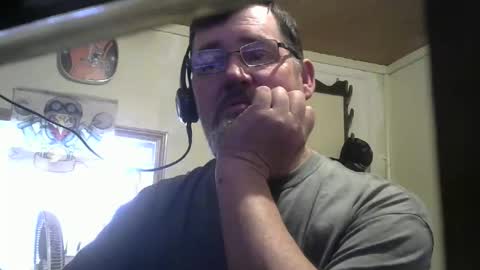 Snapshot of bigjohn41000 chatting on May 6, 7:08 pm bigjohn41000 online show from May 6, 7:08 pm