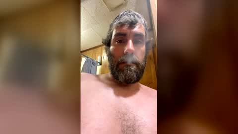 Snapshot of bigjohnson6923 chatting on May 10, 9:58 am bigjohnson6923 online show from May 10, 9:58 am