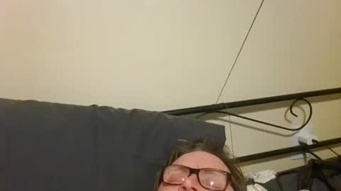 Snapshot of bigjohntco chatting on February 6, 9:34 am Spanky eatingasshole online show from February 6, 9:34 am