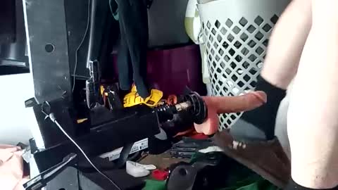 bigmanaround9 online show from October 30, 9:33 am