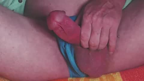 Red online show from December 23, 8:14 pm