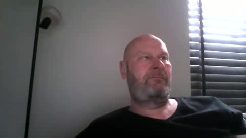 bigmike3339 online show from February 19, 8:21 am