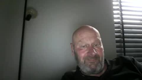 bigmike3339 online show from March 26, 10:43 am