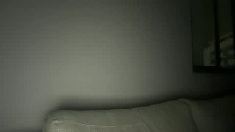       online show from February 1, 4:44 am