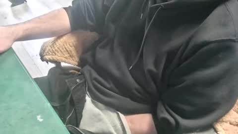 bigpeepdude online show from November 26, 8:32 pm