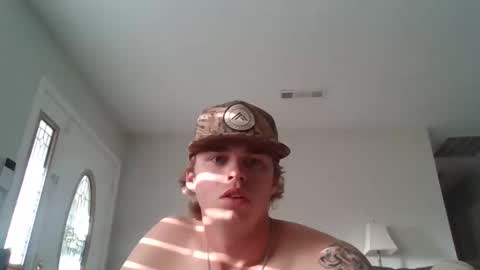 Snapshot of bigpepe7719 chatting on May 16, 1:13 am bigpepe7719 online show from May 16, 1:13 am