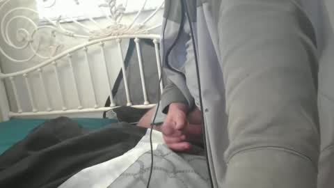 Snapshot of bigprdick101 chatting on January 31, 3:44 pm bigprdick101 online show from January 31, 3:44 pm