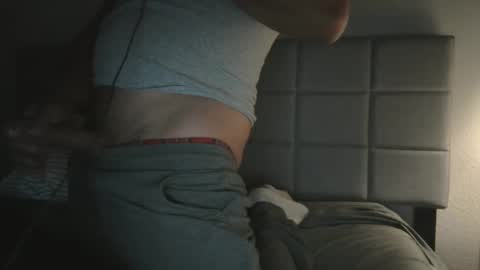 Snapshot of bigprdick101 chatting on September 18, 4:14 am bigprdick101 online show from September 18, 4:14 am