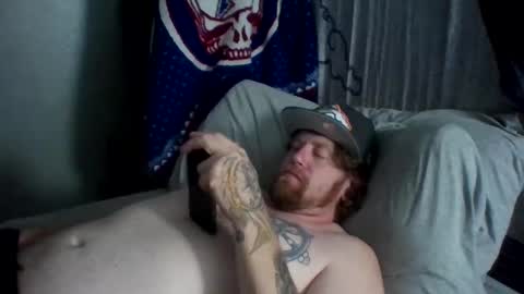 Snapshot of bigred382055 chatting on September 9, 11:43 am Joon online show from September 9, 11:43 am