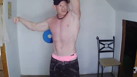 Snapshot of bigredmachine25 chatting on May 2, 8:03 pm Jarvis online show from May 2, 8:03 pm
