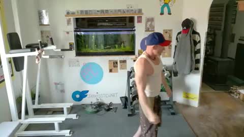 Snapshot of bigredmachine25 chatting on May 7, 3:06 pm Jarvis online show from May 7, 3:06 pm