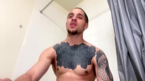 hitmanhector online show from March 29, 7:25 pm