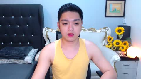 Snapshot of bigshowforyouxx chatting on February 24, 7:22 am Jay online show from February 24, 7:22 am