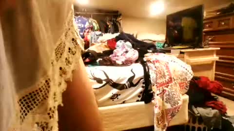 Snapshot of bigsissycock chatting on June 26, 1:48 pm bigsissycock online show from June 26, 1:48 pm