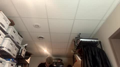 Snapshot of bigskinnyboyshh chatting on September 24, 1:20 am bigskinnyboyshh online show from September 24, 1:20 am