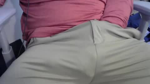 Snapshot of bigsword4her chatting on January 3, 2:19 pm bigsword4her online show from January 3, 2:19 pm