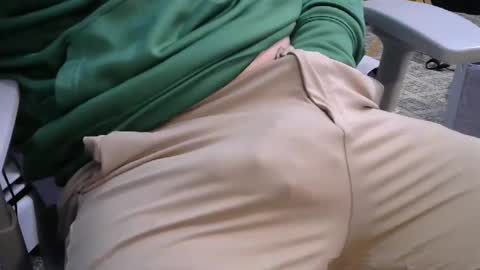 Snapshot of bigsword4her chatting on January 22, 4:55 pm bigsword4her online show from January 22, 4:55 pm