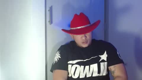 Snapshot of bigthick_blackcock chatting on May 22, 5:25 am MANUEL online show from May 22, 5:25 am
