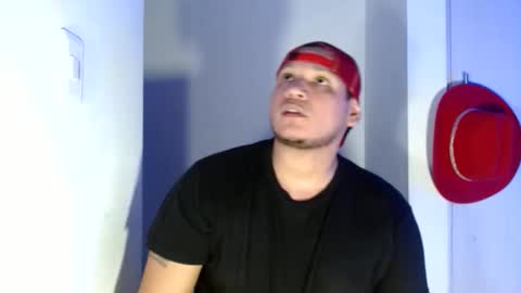 Snapshot of bigthick_blackcock chatting on June 5, 8:31 am MANUEL online show from June 5, 8:31 am