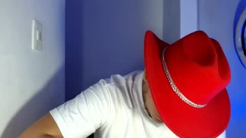 Snapshot of bigthick_blackcock chatting on June 19, 2:54 pm MANUEL online show from June 19, 2:54 pm