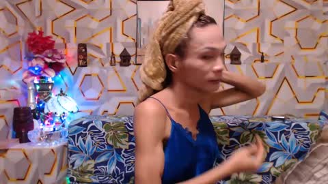 sophia online show from January 16, 12:09 pm