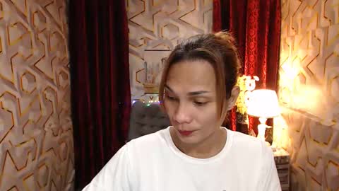 sophia online show from November 6, 11:33 am