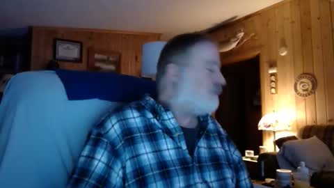 Snapshot of bigthicksatisfying2 chatting on May 11, 1:22 am bigthicksatisfying2 online show from May 11, 1:22 am
