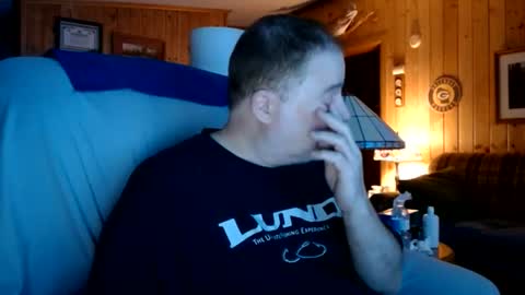 Snapshot of bigthicksatisfying2 chatting on July 13, 6:27 am bigthicksatisfying2 online show from July 13, 6:27 am