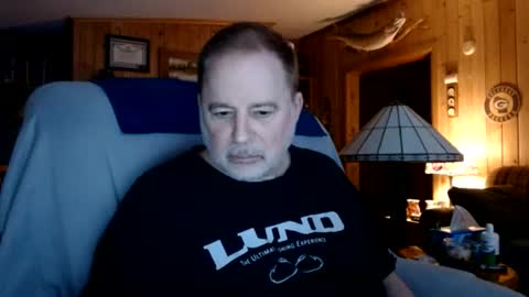 Snapshot of bigthicksatisfying2 chatting on July 15, 4:40 am bigthicksatisfying2 online show from July 15, 4:40 am