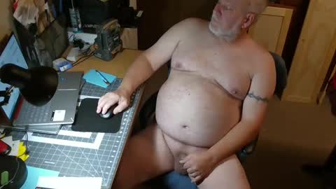 Snapshot of bigthump9999 chatting on December 26, 2:55 am bigthump9999 online show from December 26, 2:55 am