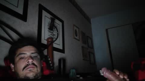 Snapshot of bigtime139461 chatting on January 13, 4:50 am bigtime139461 online show from January 13, 4:50 am