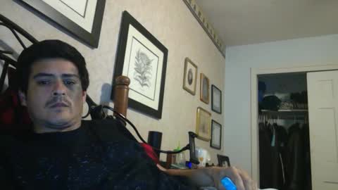 Snapshot of bigtime139461 chatting on January 22, 3:09 am bigtime139461 online show from January 22, 3:09 am