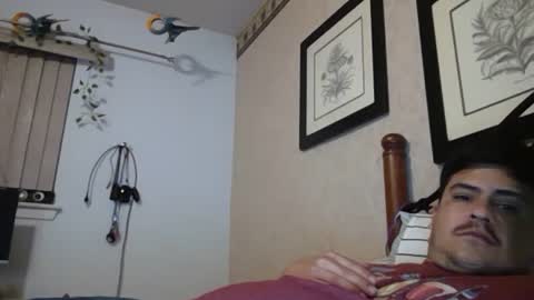 Snapshot of bigtime139461 chatting on September 25, 1:42 am bigtime139461 online show from September 25, 1:42 am