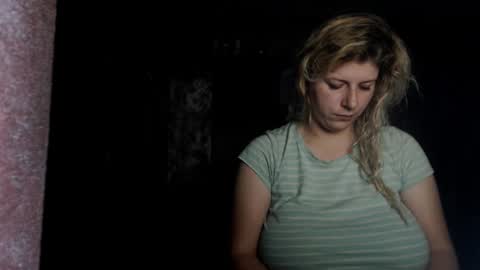 Snapshot of bigtitslala chatting on October 22, 7:13 pm bigtitslala online show from October 22, 7:13 pm