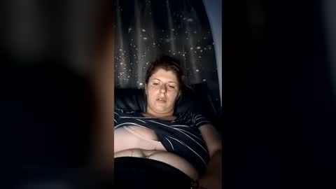 Snapshot of bigtitslala chatting on July 9, 11:09 pm bigtitslala online show from July 9, 11:09 pm