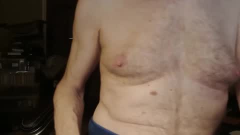 Snapshot of bigukphallus chatting on March 23, 10:03 pm bigukphallus online show from March 23, 10:03 pm