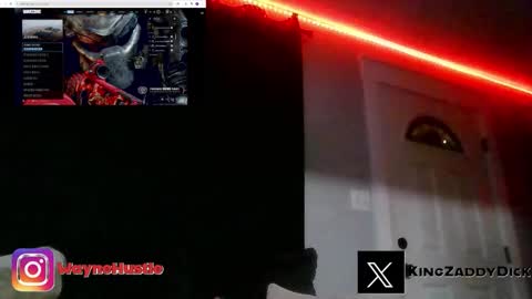 Snapshot of bigwaynebabyxxx chatting on October 18, 7:20 am bigwaynebabyxxx online show from October 18, 7:20 am