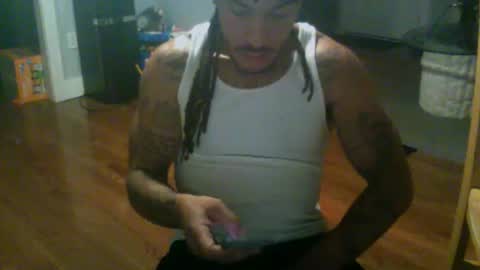 Snapshot of bigwaynebabyxxx chatting on May 22, 5:25 am bigwaynebabyxxx online show from May 22, 5:25 am