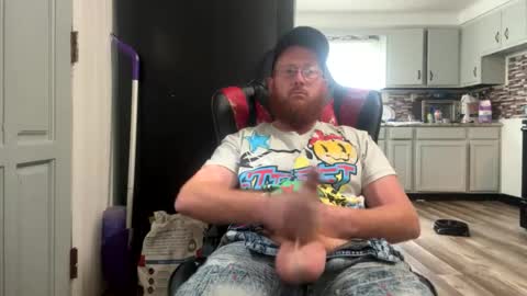 Snapshot of bigwc00 chatting on July 18, 8:23 pm bigwc00 online show from July 18, 8:23 pm